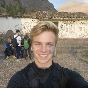 Meet your Posher, Dane